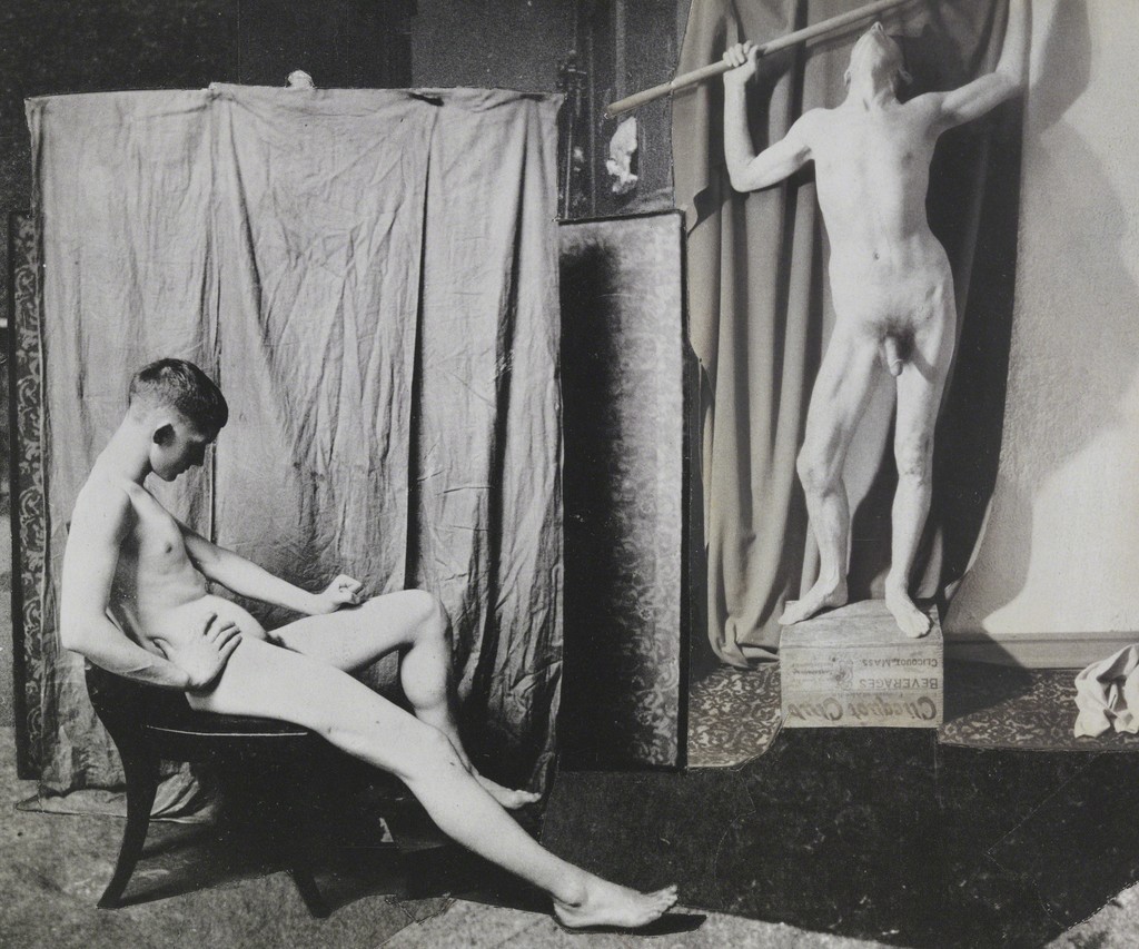 dimshapes:
“ John O'Reilly, Two Models In The Studio, 1985, Tibor de Nagy
”