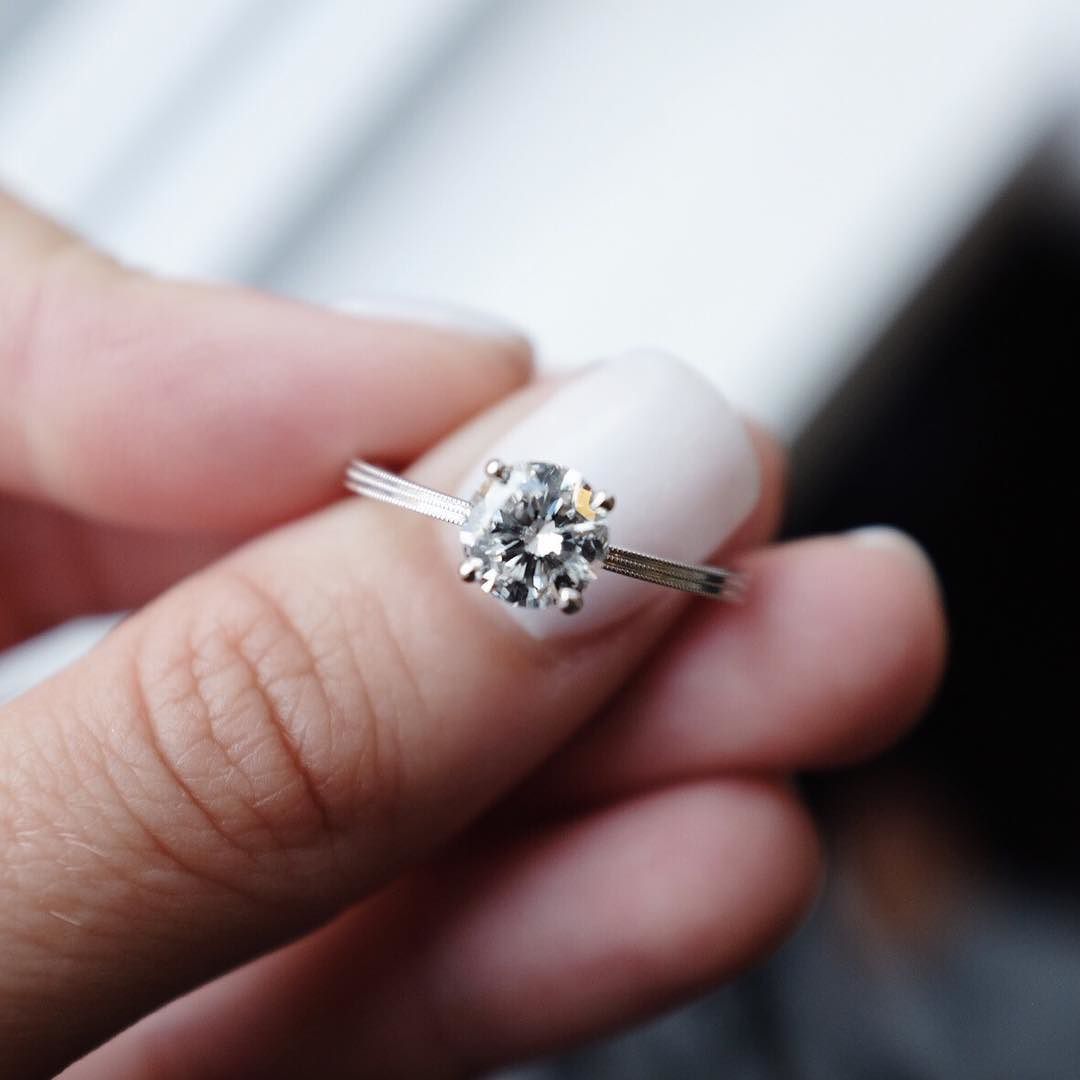 We love making engagement rings for our friends. http://ift.tt/29BRmGK
