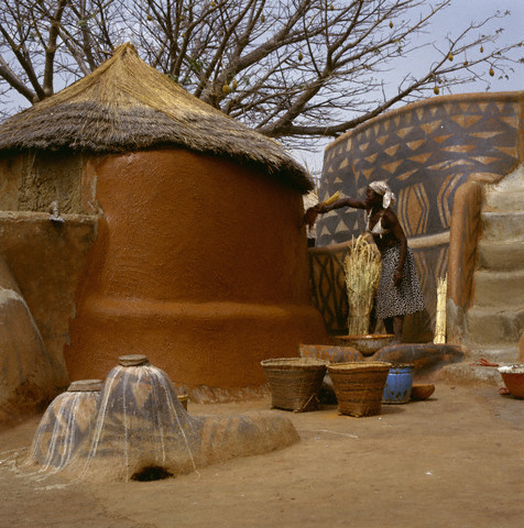 Nankani architecture
Burkina Faso
photographed by Margaret Courtney-Clark
