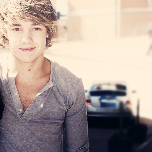 cuteguyss: “ Liam Payne. Submitted by glowinghearts ”