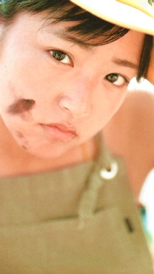 Mao Inoue (Nao) Tumblr_mgxavvW2IG1rcih7jo5_250